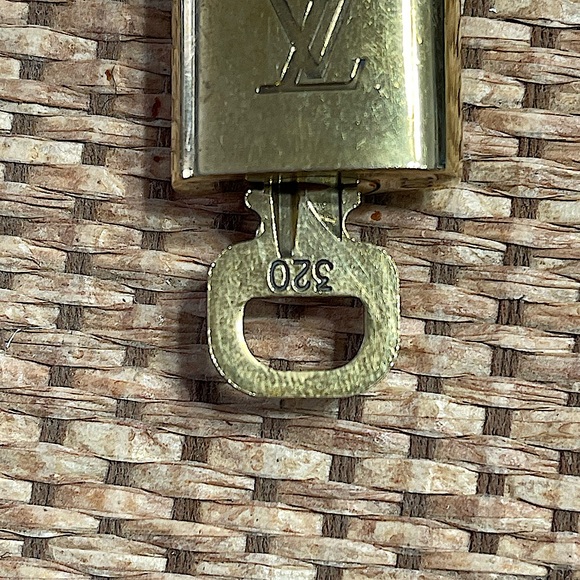 Lot of 2 Authentic Louis Vuitton Lock and Key Sets  #319 and #320 - Picture 7 of 13